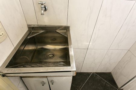 Apartamento à venda com 106m², 3 quartos e 2 vagas Apartamento à venda com 106m², 3 quartos e 2 vagasÁrea de Serviço