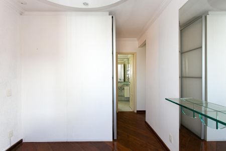 Apartamento à venda com 106m², 3 quartos e 2 vagas Apartamento à venda com 106m², 3 quartos e 2 vagasSuíte