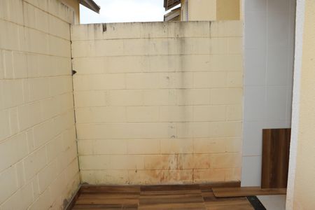 Sala/Cozinha de casa de condomínio para alugar com 2 quartos, 47m² em Chácara Ondas Verdes, Cotia