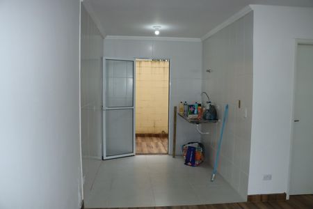 Casa de condomínio para alugar com 47m², 2 quartos e 1 vagaSala/Cozinha