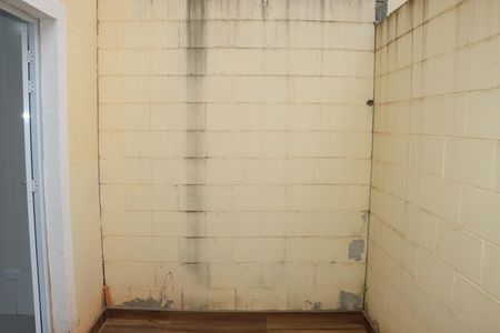 Casa de condomínio para alugar com 47m², 2 quartos e 1 vagaÁrea de Serviço