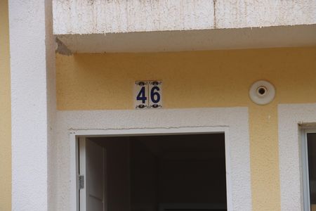Casa de condomínio para alugar com 47m², 2 quartos e 1 vagaFachada