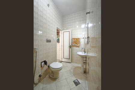 Casa à venda com 120m², 4 quartos e sem vagaBanheiro 1