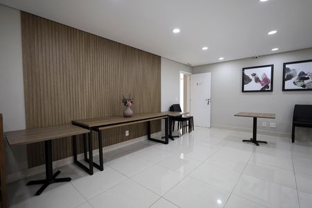 Apartamento à venda com 64m², 2 quartos e 1 vagaÁrea comum - Salão de festas
