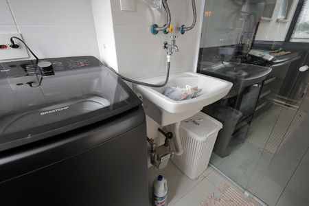 Apartamento à venda com 64m², 2 quartos e 1 vagaÁrea de Serviço