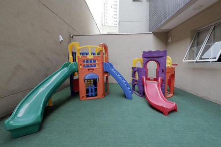 Apartamento à venda com 64m², 2 quartos e 1 vagaÁrea comum - Playground