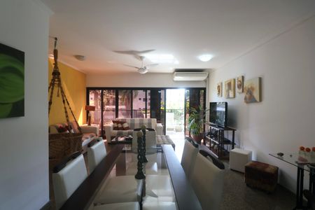 Apartamento para alugar com 174m², 4 quartos e 2 vagas Apartamento para alugar com 174m², 4 quartos e 2 vagasSala