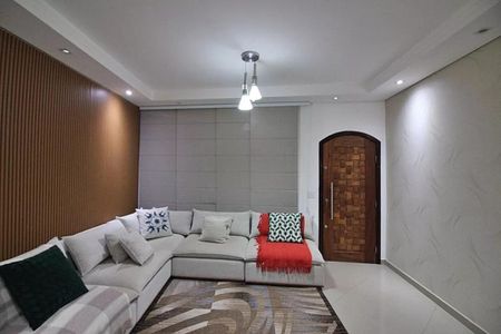 Casa à venda com 169m², 3 quartos e 2 vagas