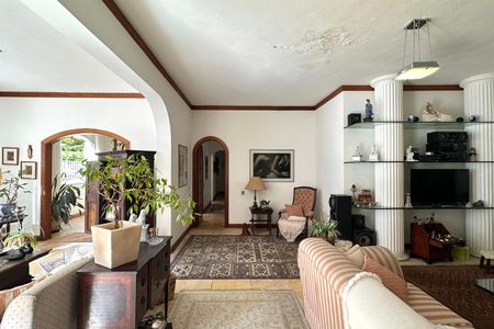 Apartamento à venda com 670m², 4 quartos e 2 vagas Apartamento à venda com 670m², 4 quartos e 2 vagasSala