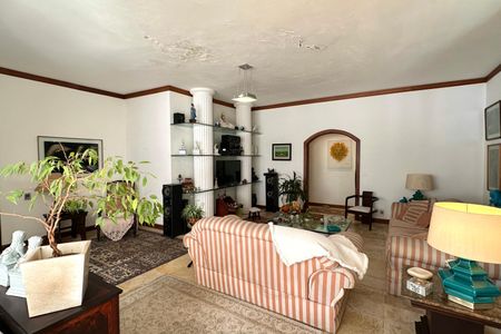 Apartamento à venda com 670m², 4 quartos e 2 vagas Apartamento à venda com 670m², 4 quartos e 2 vagasSala