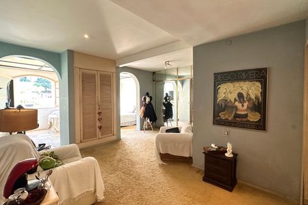 Apartamento à venda com 670m², 4 quartos e 2 vagas Apartamento à venda com 670m², 4 quartos e 2 vagasBanheiro