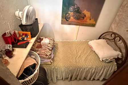 Apartamento à venda com 670m², 4 quartos e 2 vagas Apartamento à venda com 670m², 4 quartos e 2 vagasQuarto de Serviço