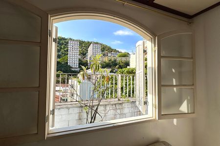 Apartamento à venda com 670m², 4 quartos e 2 vagas Apartamento à venda com 670m², 4 quartos e 2 vagasQuarto 1