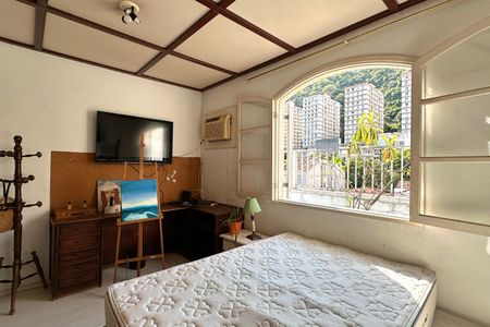 Apartamento à venda com 670m², 4 quartos e 2 vagas Apartamento à venda com 670m², 4 quartos e 2 vagasQuarto 1