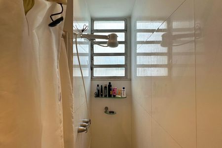 Apartamento à venda com 670m², 4 quartos e 2 vagas Apartamento à venda com 670m², 4 quartos e 2 vagasBanheiro