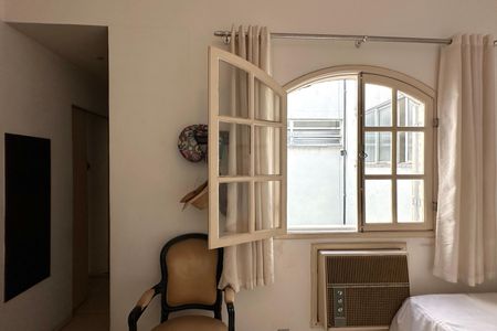 Apartamento à venda com 670m², 4 quartos e 2 vagas Apartamento à venda com 670m², 4 quartos e 2 vagasQuarto 3