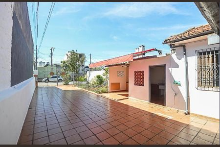 Casa à venda com 400m², 2 quartos e 8 vagas