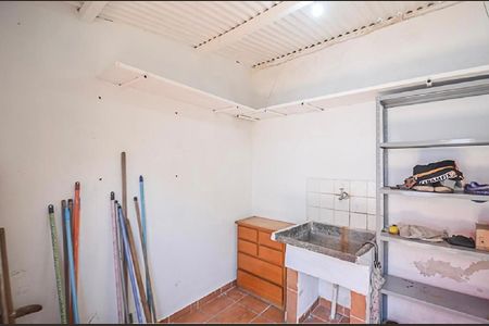 Casa à venda com 400m², 2 quartos e 8 vagas