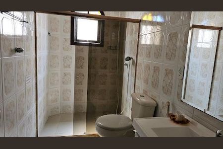 Casa à venda com 8 quartos, 401m² em Piratininga, Niterói