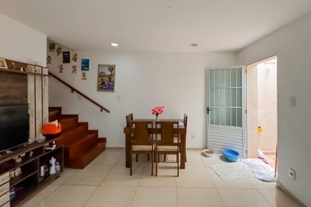 Casa à venda com 79m², 2 quartos e sem vagaSala 1