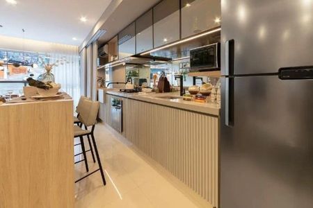 Apartamento à venda com 2 quartos, 76m² em Vila Anglo Brasileira, São Paulo