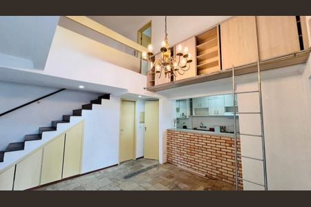 Apartamento para alugar com 2 quartos, 100m² em Pinheiros, São Paulo