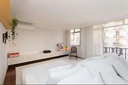 Apartamento para alugar com 3 quartos, 212m² em Cerqueira César, São Paulo