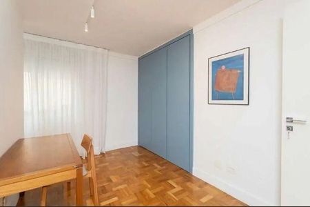 Apartamento para alugar com 3 quartos, 212m² em Cerqueira César, São Paulo