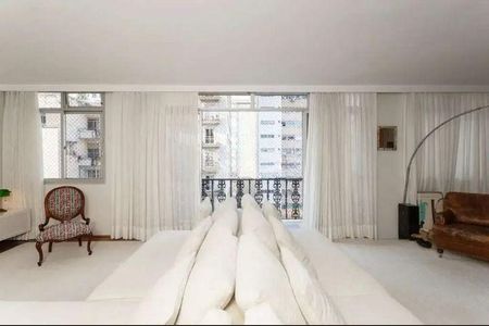 Apartamento para alugar com 3 quartos, 212m² em Cerqueira César, São Paulo