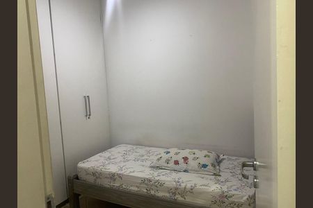 Casa à venda com 4 quartos, 300m² em Vila Santa Clara, São Paulo