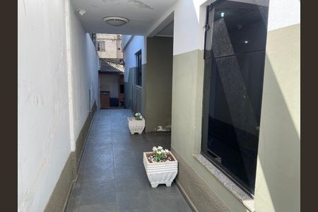 Casa à venda com 3 quartos, 214m² em Vila Prudente, São Paulo