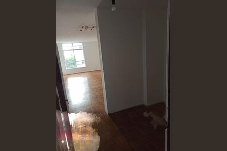 Apartamento à venda com 103m², 2 quartos e 1 vaga