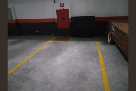 Apartamento à venda com 77m², 3 quartos e 2 vagas