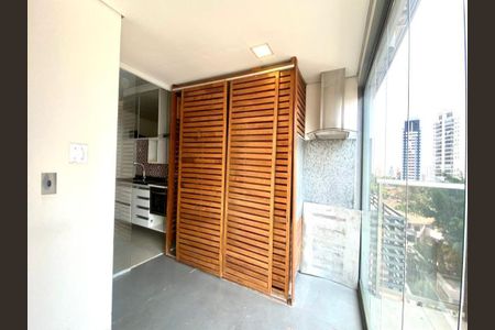 Apartamento à venda com 74m², 1 quarto e 1 vaga