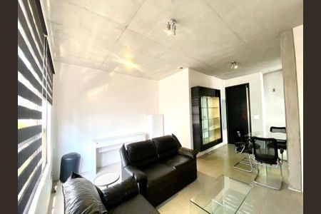 Apartamento à venda com 74m², 1 quarto e 1 vaga