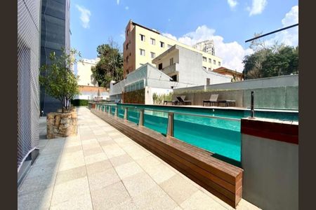 Apartamento à venda com 74m², 1 quarto e 1 vaga