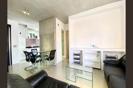 Apartamento à venda com 1 quarto, 74m² em Jardim das Acacias, São Paulo