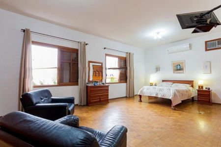 Casa à venda com 4 quartos, 355m² em Aclimação, São Paulo