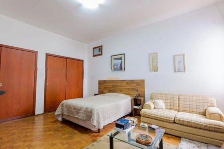 Casa à venda com 355m², 4 quartos e 6 vagas