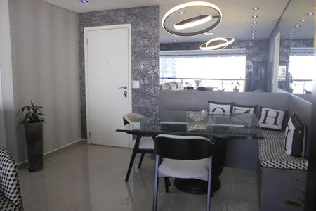 Sala de apartamento à venda com 3 quartos, 123m² em Jardim Flor da Montanha, Guarulhos
