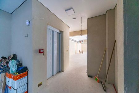 Studio à venda com 66m², 1 quarto e 1 vagaElevador