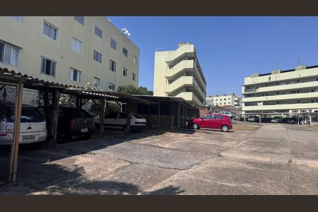 Apartamento à venda com 42m², 2 quartos e 1 vaga Apartamento à venda com 42m², 2 quartos e 1 vagaGaragem