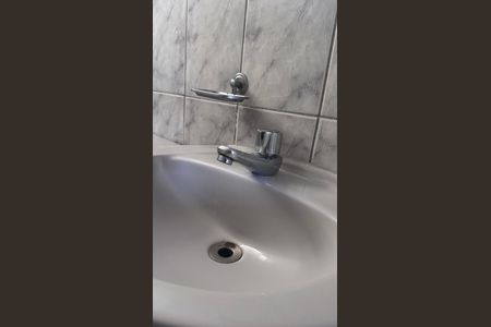 Apartamento à venda com 42m², 2 quartos e 1 vaga Apartamento à venda com 42m², 2 quartos e 1 vagaBanheiro