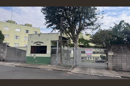 Apartamento à venda com 42m², 2 quartos e 1 vaga Apartamento à venda com 42m², 2 quartos e 1 vagaFachada