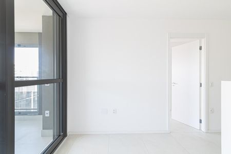 Apartamento à venda com 44m², 1 quarto e 1 vaga Apartamento à venda com 44m², 1 quarto e 1 vagaSala