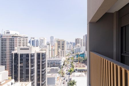 Varanda da Sala Vista de apartamento à venda com 1 quarto, 44m² em Itaim Bibi, São Paulo