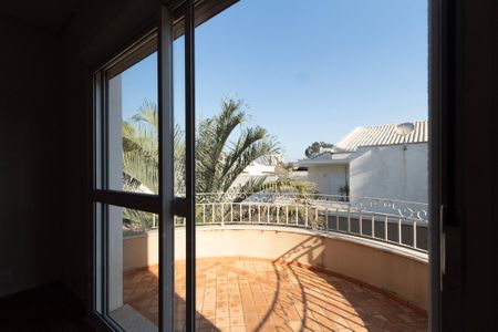 Casa de condomínio para alugar com 493m², 5 quartos e 6 vagasVaranda Suíte 2