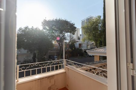 Casa de condomínio para alugar com 493m², 5 quartos e 6 vagasVaranda Suíte 3