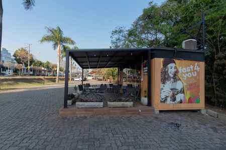 Casa de condomínio para alugar com 493m², 5 quartos e 6 vagasÁrea comum