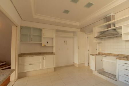 Casa de condomínio para alugar com 493m², 5 quartos e 6 vagasCozinha